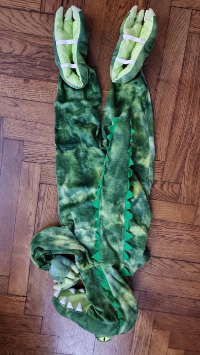 Strój na bal krokodyl smok 104