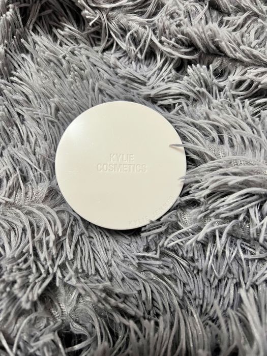 Puder do makijażu Kylie