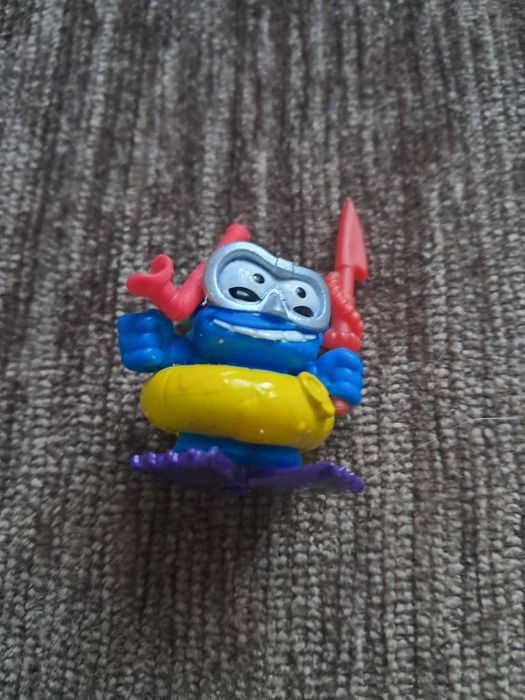 Piratix figurka.