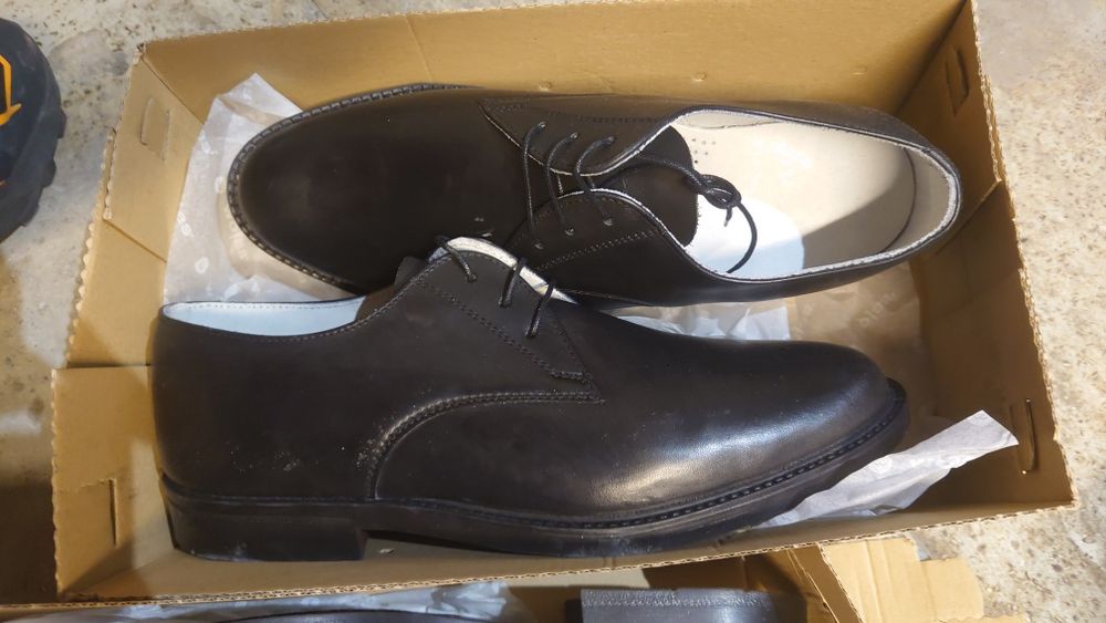 Buty do garnituru Wojas roz 43 i 28 cm akóra Nowe