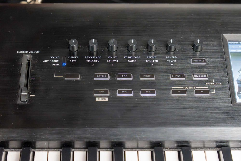 Korg Nautilus 88 - Teclado Workstation