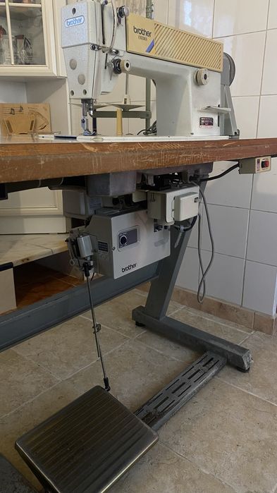 Maquina industrial de costura Brother Exedra