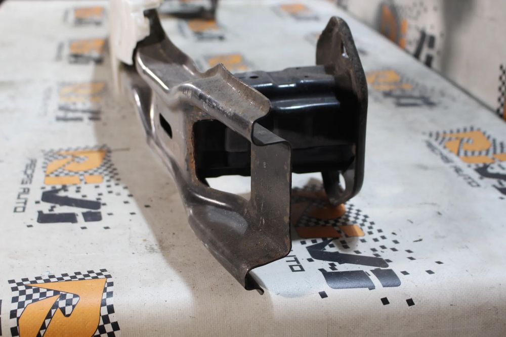 Reforço pára-choques trás BMW 3 (F30, F80)