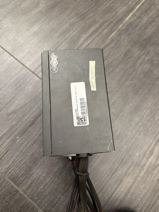 Продам блок питания Chieftec CTG-650C 650W