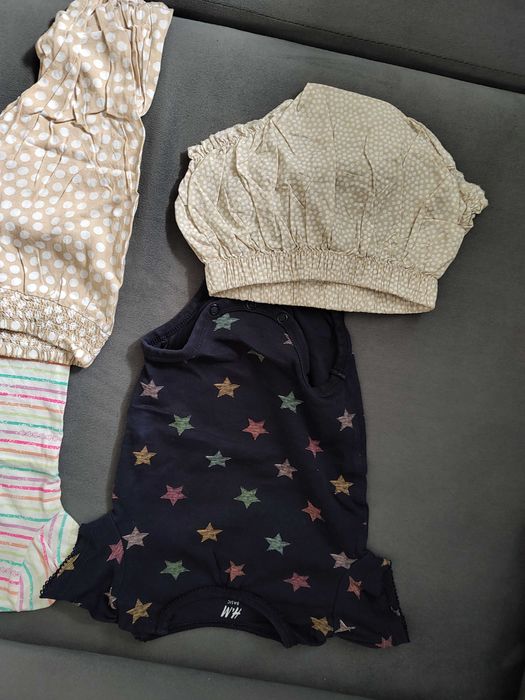 Komplet ubrań dla dziewczynki