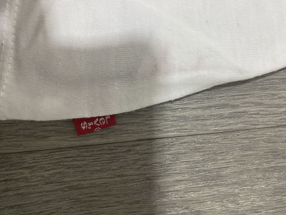 Camisola da marca levi’s