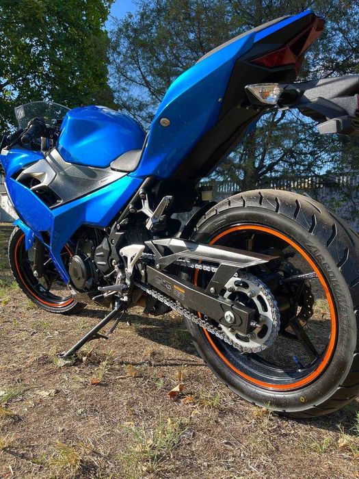 Мотоцикл Kawasaki Ninja 250