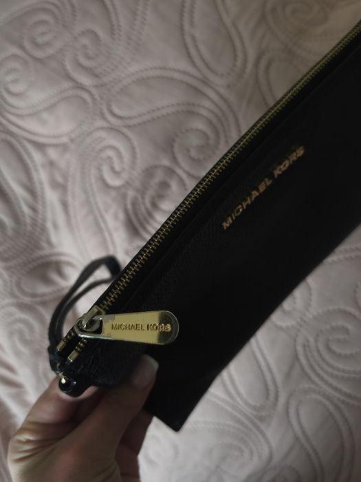 Клатч Michael Kors натуральна шкіра в чорному кольорі