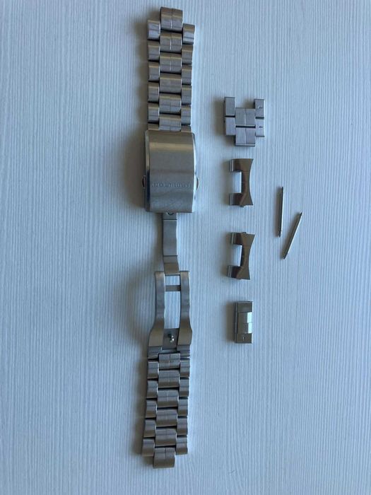 Bransoleta stalowa Hamilton Khaki 22mm H605705110