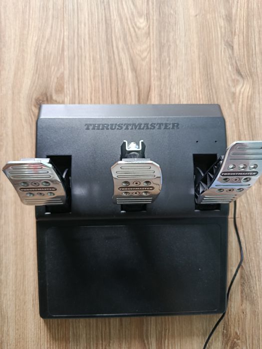 Thrustmaster TX Leather edition