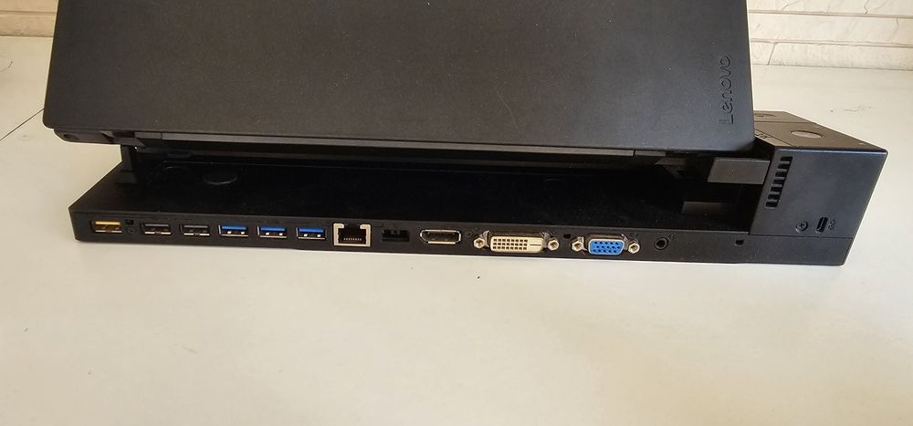Laptop Lenovo x270 podświetlana klawiatura