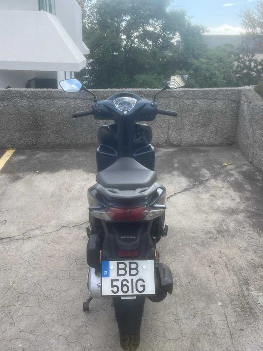 Honda Vision 110cc – Como Nova | Apenas 1.587 km | Excelente Estado