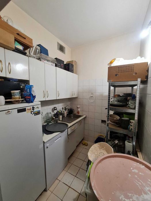 Здам офіс, Олеся Гончара 40, метро Університет та Золоті Ворота, 200м²