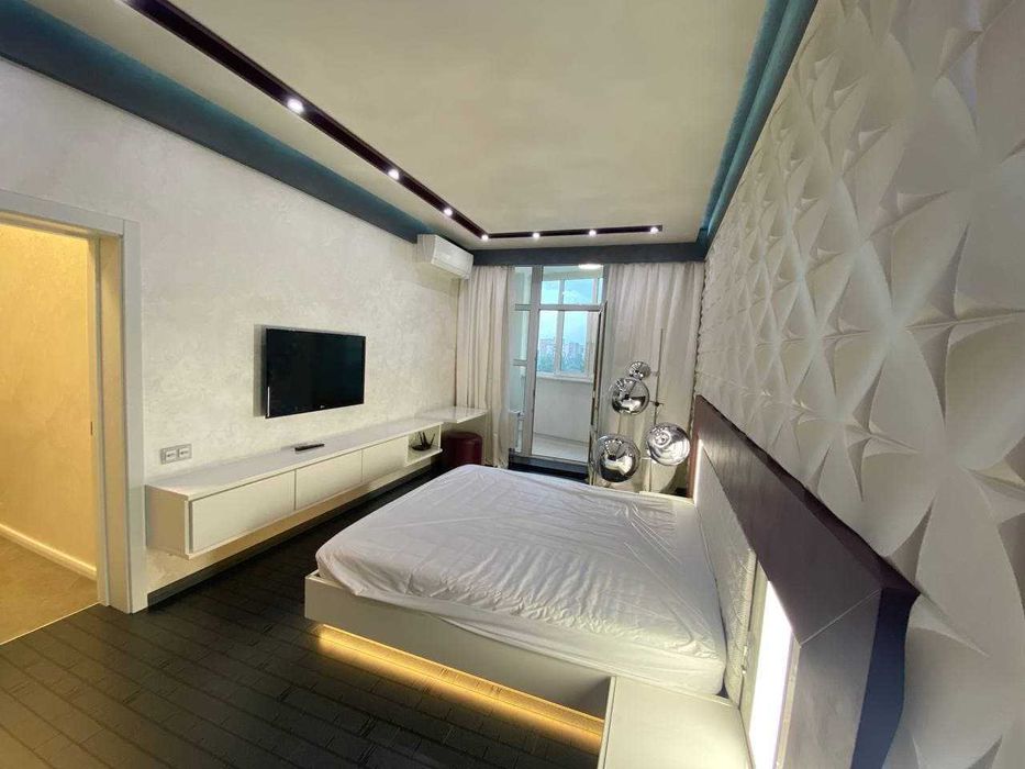 без комісії продам 3 кім кв. вул. Парково- Сирецька 4 в