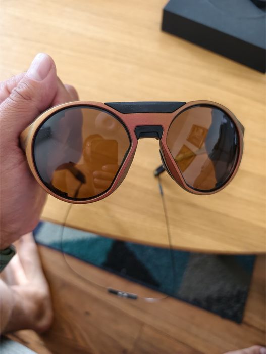 Oakley OO 9440 CLIFDEN - 944023 MATTE RED GOLD COLORSHIFT prizm bronze