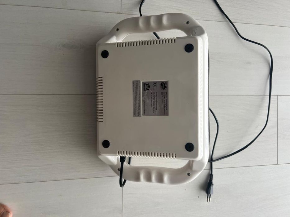 Массажер для голови та шиї . Стан - новий