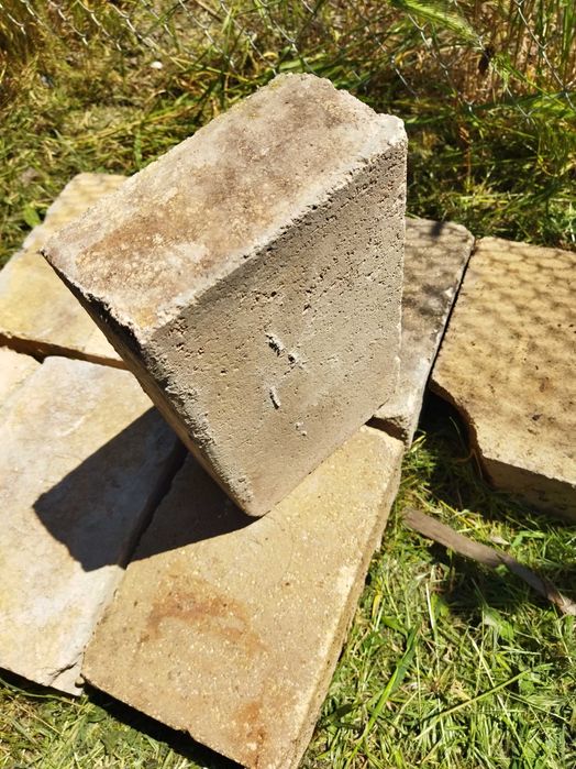 Продам огнеупорный кирпич