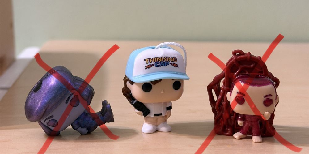 Фігурки Kinder Joy Stranger Things, Дивні дива. Обмін.