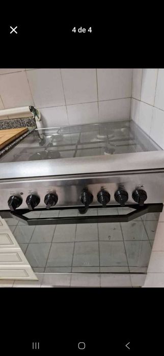 Fogão a gás natural Indesit