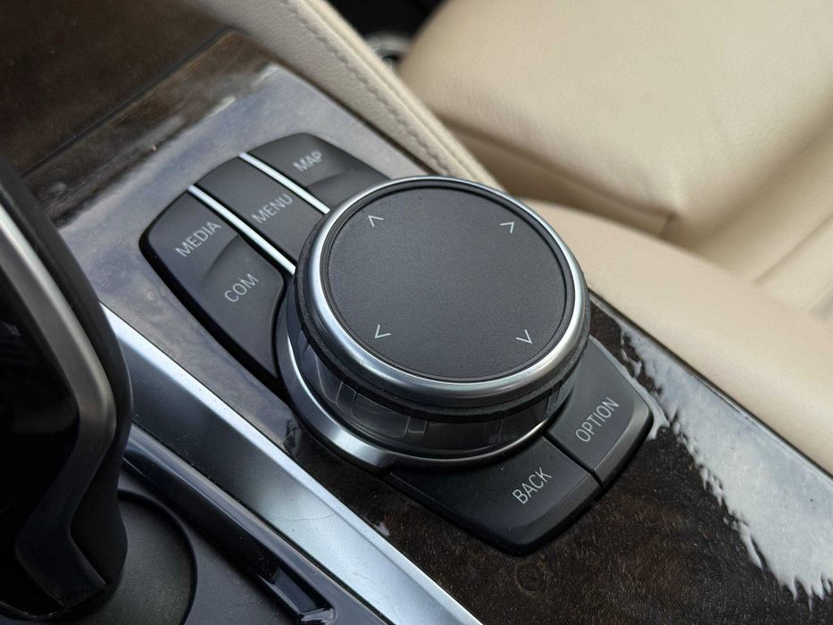 2018 р. BMW 540i G30  продам авто