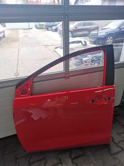 Toyota Yaris IV 4 20r.- Drzwi Przód Lewe