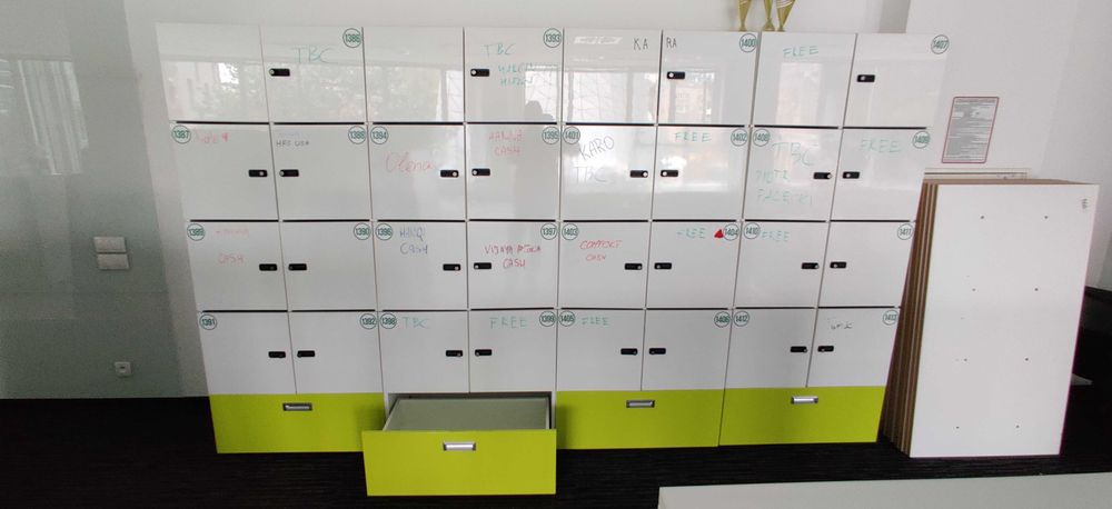 Szafa locker zamek na kod wysoka biała 6 modułów szuflada (2 szt.)