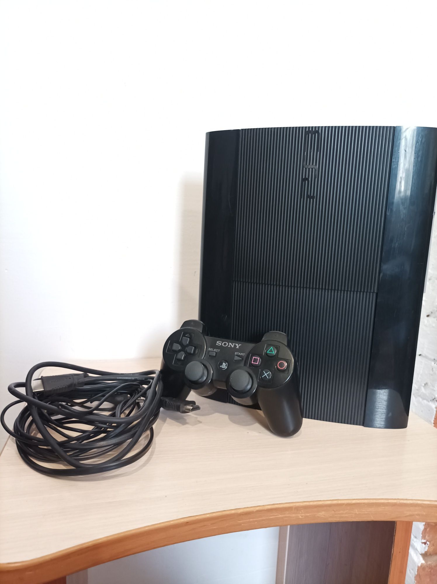 Продам Sony Playstation 3 super slim 120gb •: 2 899 грн. - Приставки ...