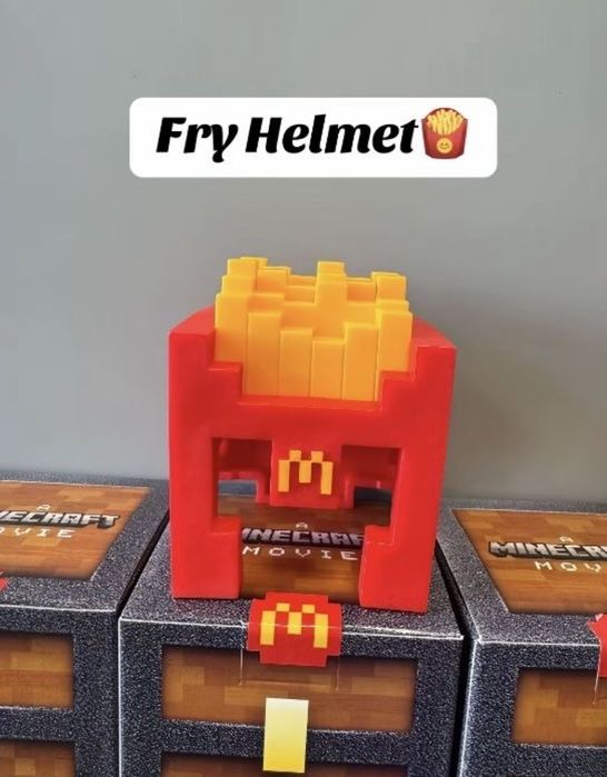 Minecraft McDonalds колекційні іграшки