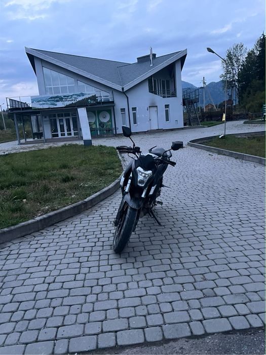 VOGE 300R.