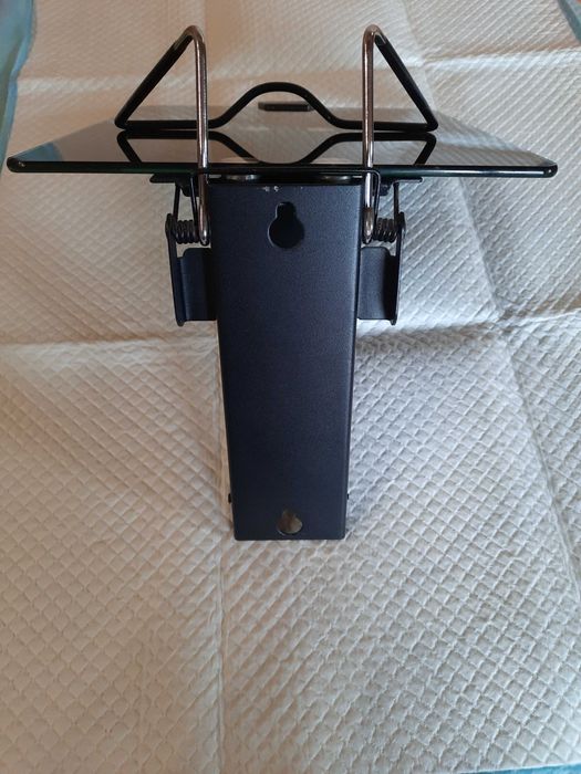 Полка под тюнер, стеклянная.