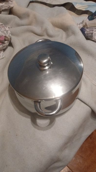 panela de aço inoxidável com tampa