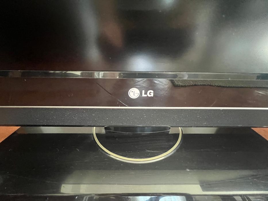 Televisão LG 80cm