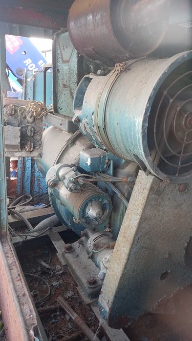 Продам трёхфазный дизельный генератор,на лафете