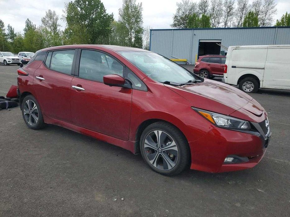 Nissan Leaf 2022 /