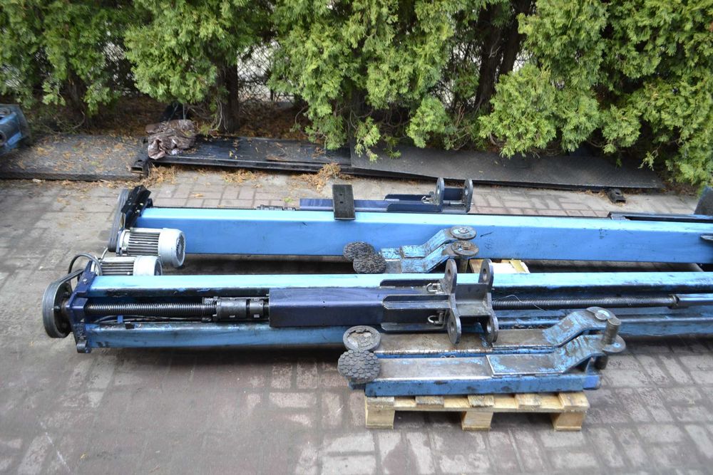 Podnośnik dwukolumnowy Hofmann 3T-14r,wolny przejazd,śrubowy,LOOKNIJ !