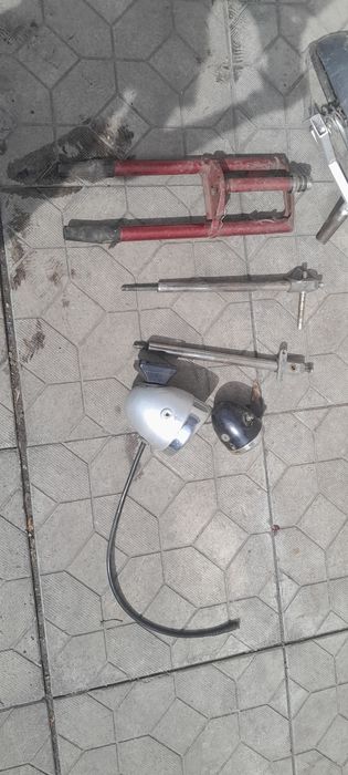 Продам запчасті рига 13