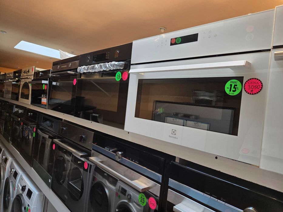 Janki, ul. Wspólna 6 Mikrofalówka do zabudowy Electrolux EVK8E00V