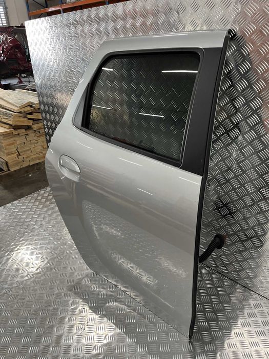 Двері до Renault Duster