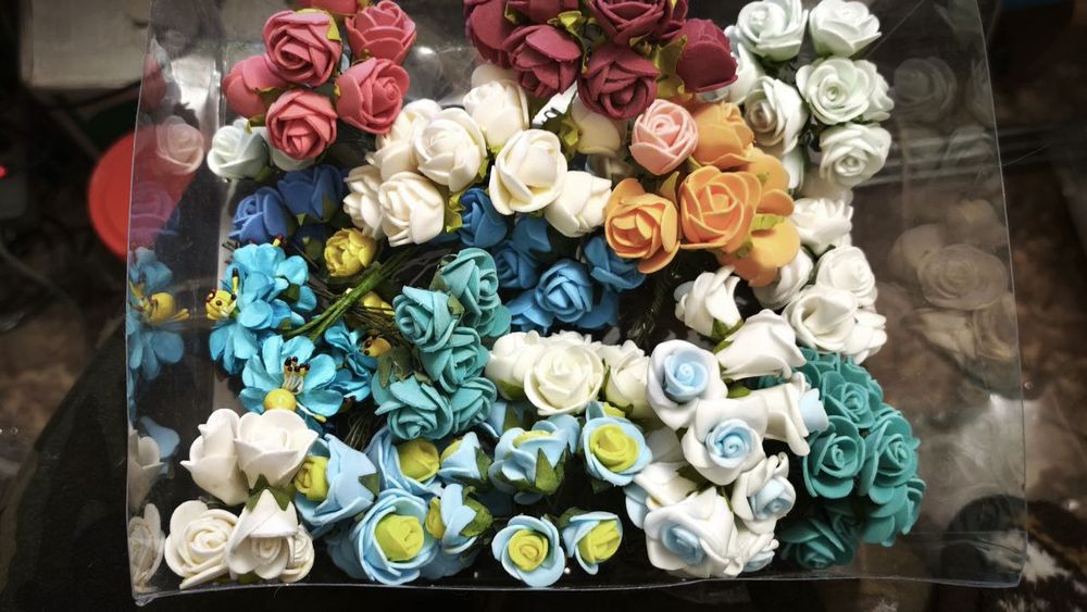 Цветочки для веночков и в букети