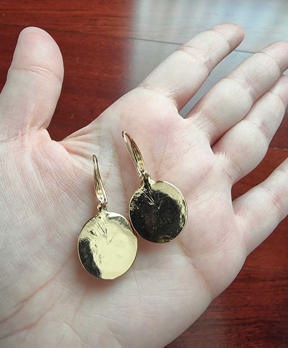 Brincos dourados com padrão bordeaux Parfois - nunca usados