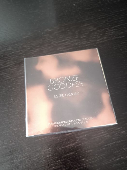 Brąnzer goddess Estèe Lauder Nowy