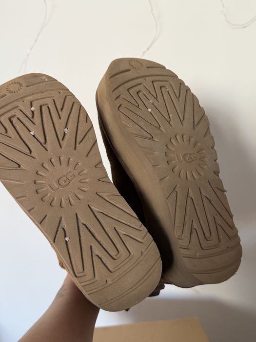 Ugg platform оригінал , 23 см ,36-37 розмір