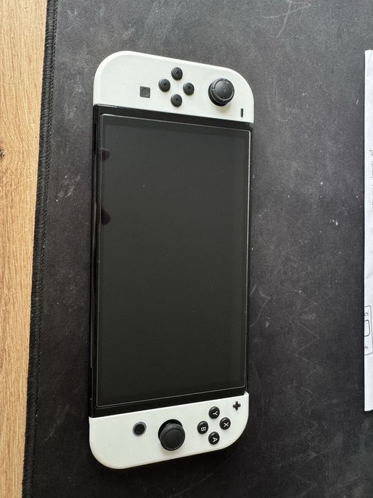 Nintendo Switch Oled + gry