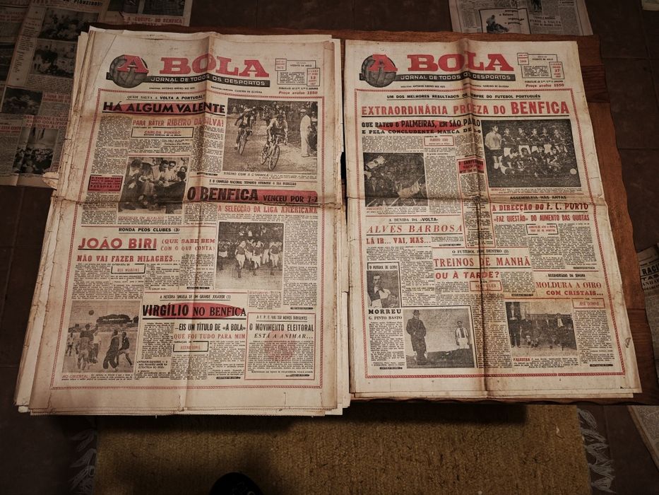 Lote de jornais A Bola antigos