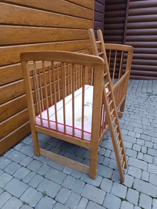 Продам дитяче ліжечко