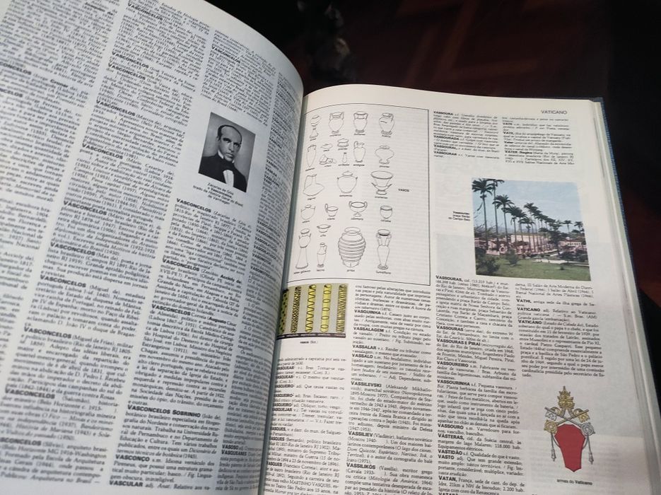 Nova Enciclopédia Larousse