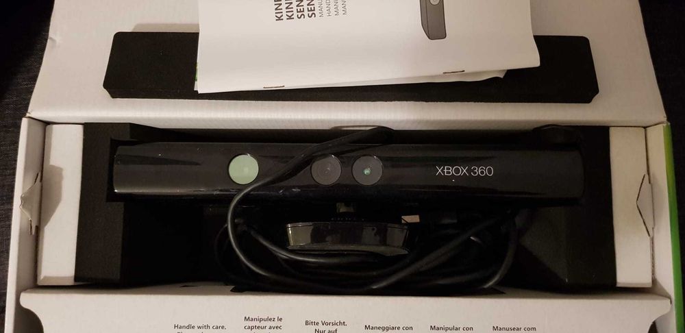 Kinect Sensor - Xbox 360