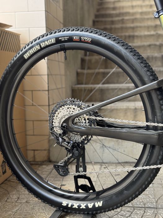 Bicicleta Giant Anthem PRO 1 Carbono