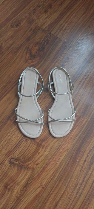 Sandały- złoty szampański kolor