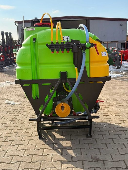 Ogrodowy opryskiwacz RAPID polska produkcja 400l